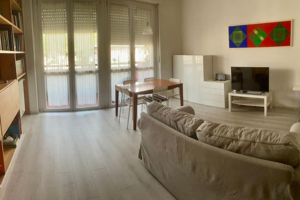 Appartement Attico Montiglio - Panorama-Wifi à Collebeato Extérieur photo