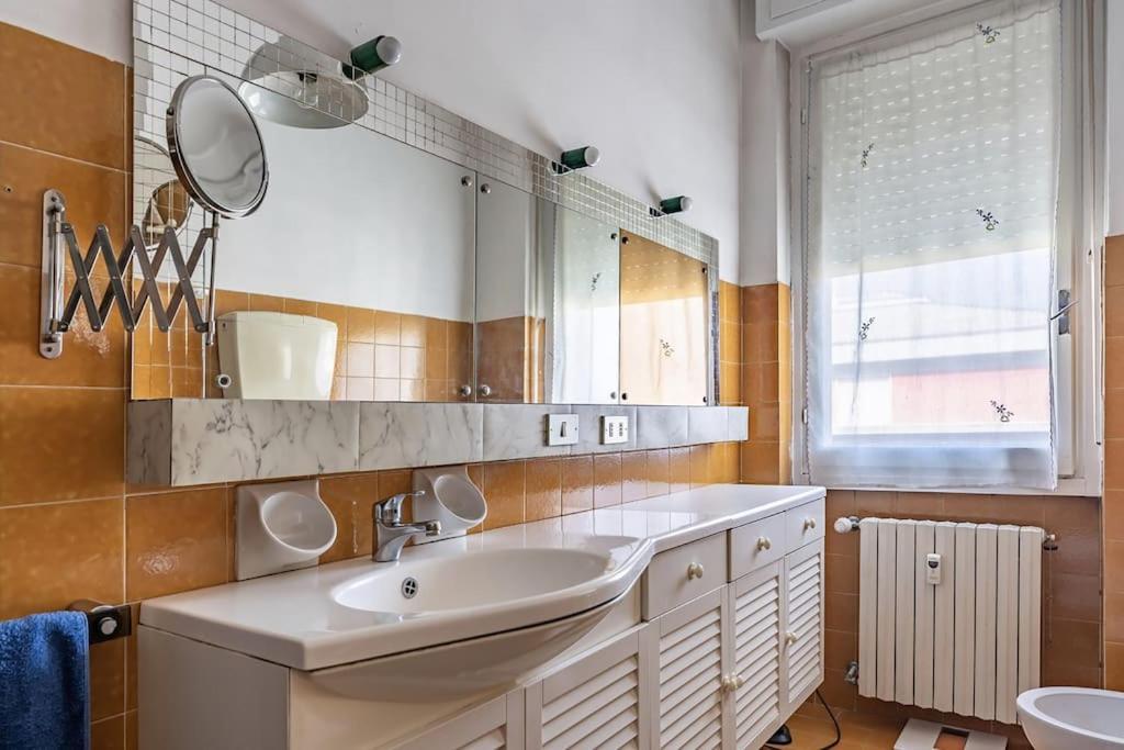 Appartement Attico Montiglio - Panorama-Wifi à Collebeato Extérieur photo